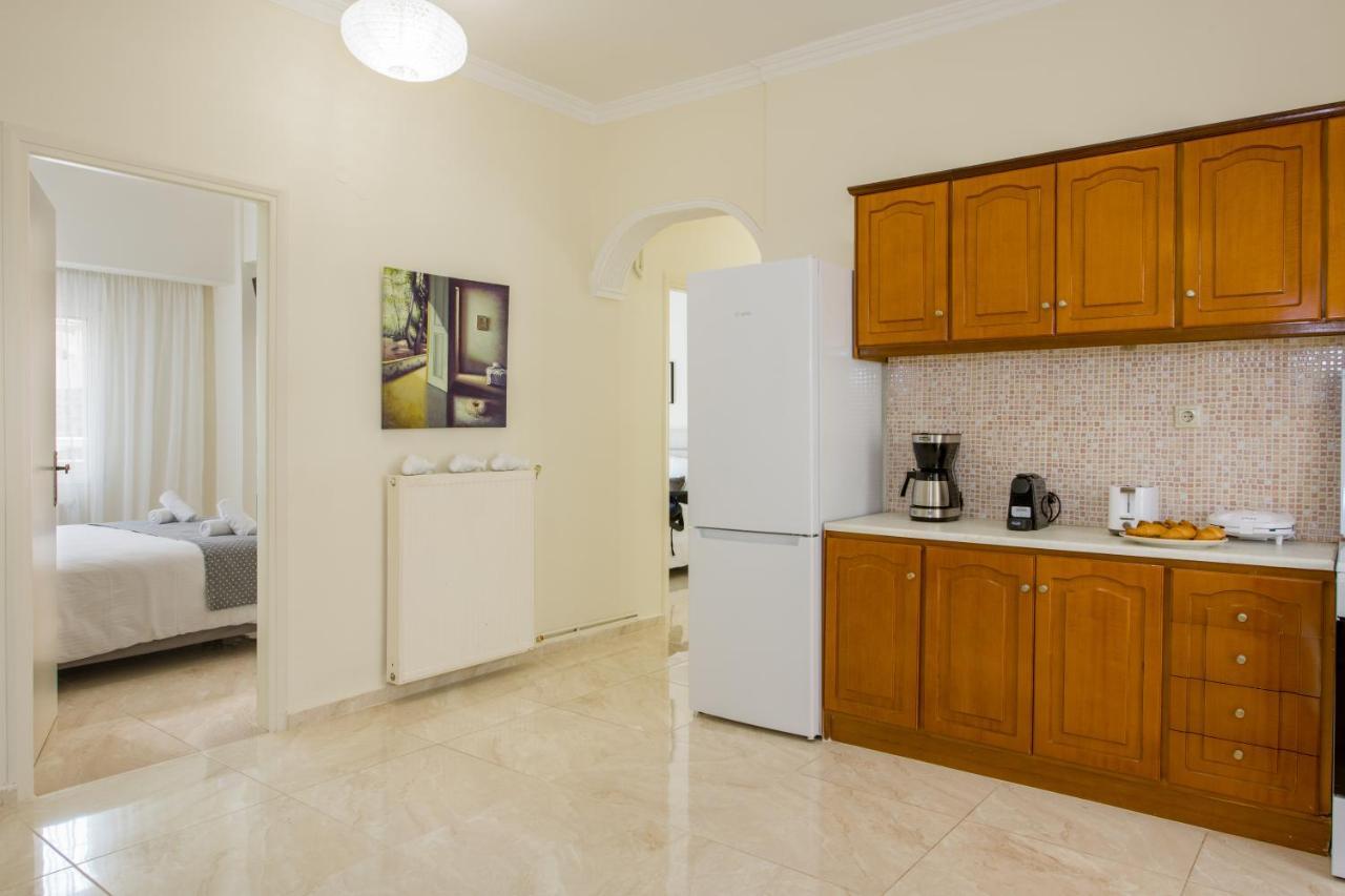 Center Manolia Dream 3 Bedroom Apartment 100M Away From The Beach Chania  Buitenkant foto